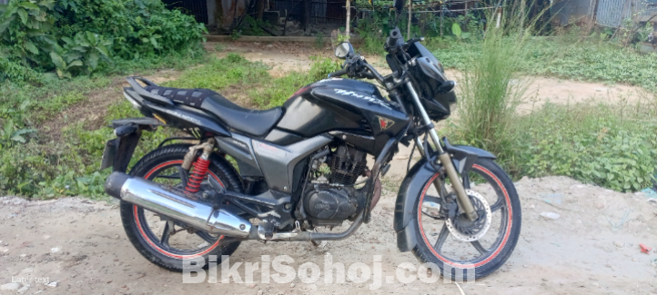 হিরো হাংক